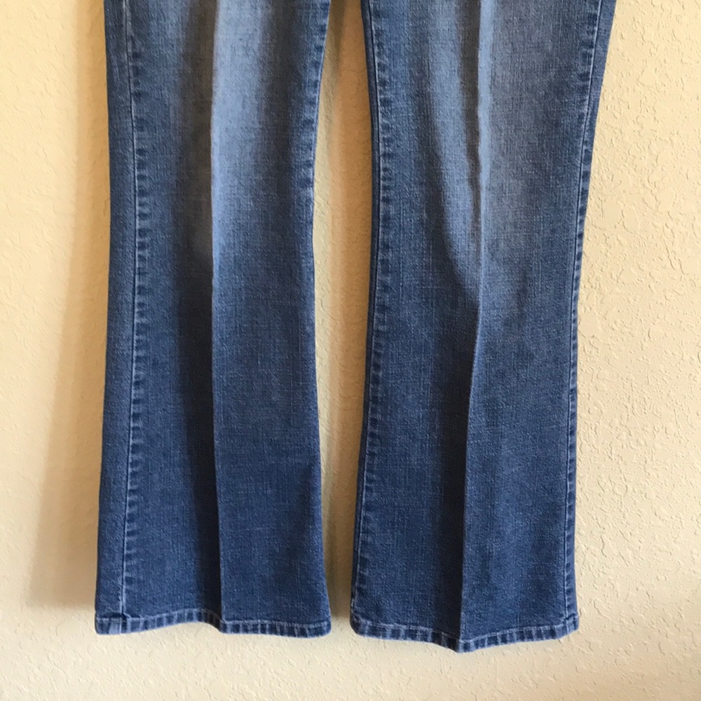 Kenneth Cole Jeans - Picture 2 of 8